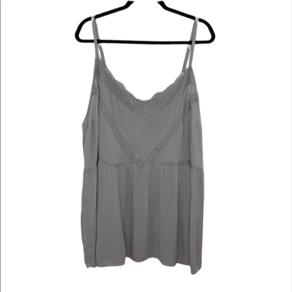 torrid 5 lace babydoll gray camisoles size 5X EUC